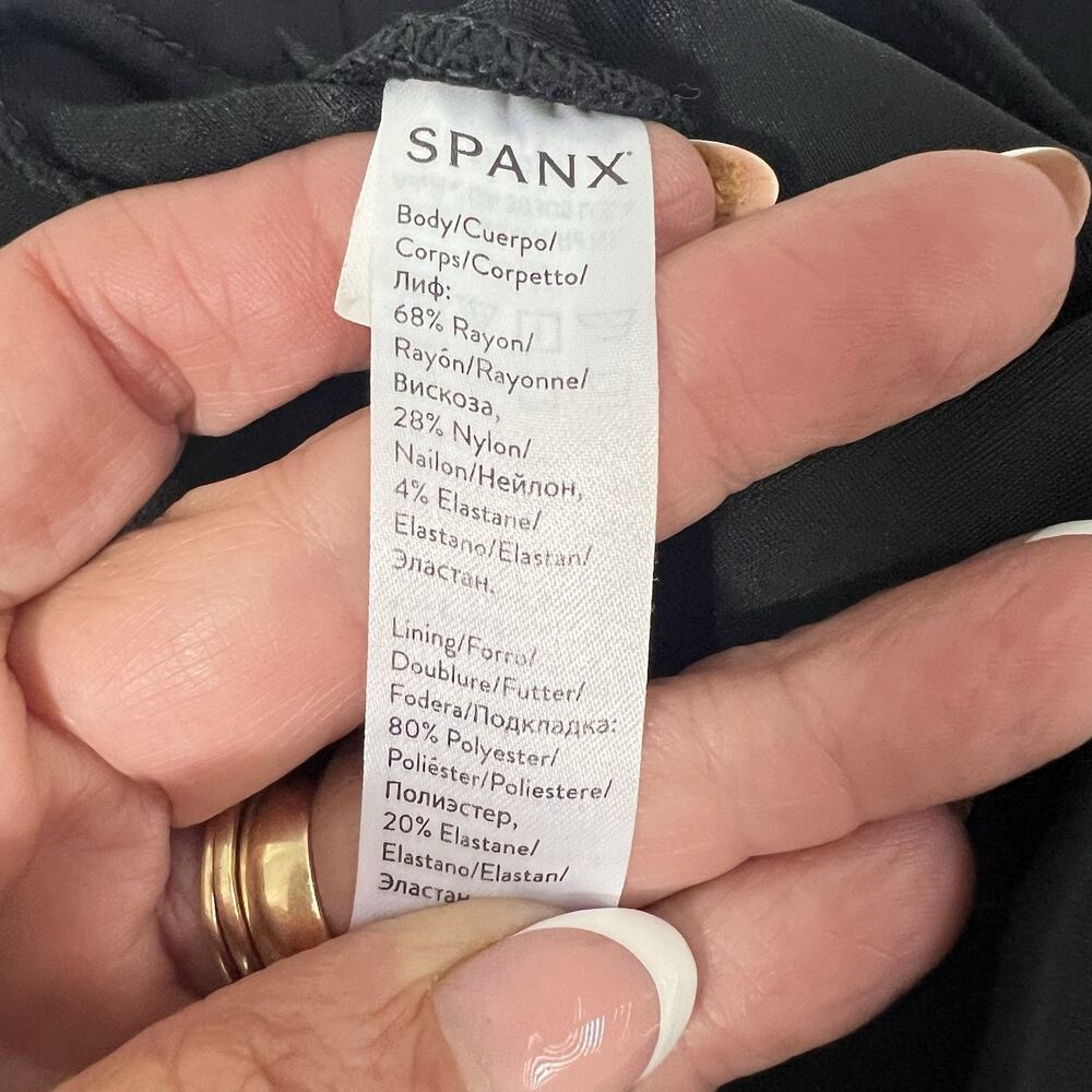 Spanx Womens High Rise Skinny Capri Pants Large Petite PL Black Pull On Stretch - Picture 9 of 13
